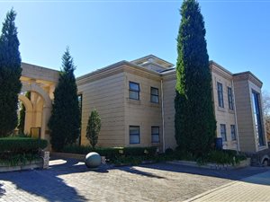 641 m² Commercial space in Rivonia