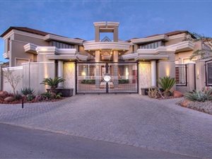 6 Bed House in Meyersdal Eco Estate