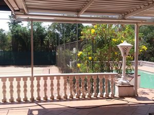 4 Bed House in Waterkloof