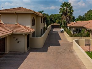 2 Bed Townhouse in Fairland