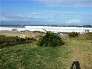 1304 m² Land available in Port Edward