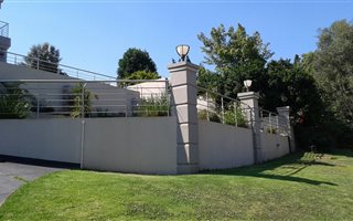 4 Bedroom House in Woodhill