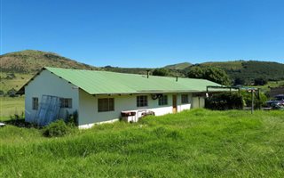 10.4 ha Smallholding in Kokstad