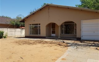 3 Bedroom House in Protea Park