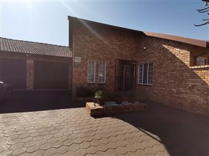 3 Bed Townhouse in Wierda Park