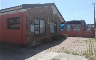 3 Bedroom House in Blue Downs