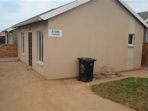 2 Bed House in Cosmo City