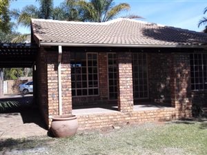 2 Bed House in Ninapark