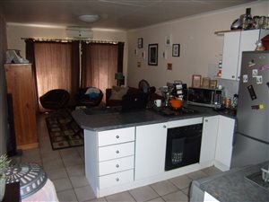 2 Bedroom Apartment in Bronberrick