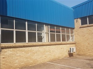386 m² Industrial space in Glen Anil