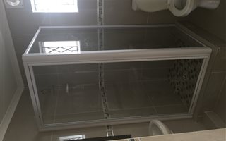 2 Bedroom Flat in Chatsworth Central