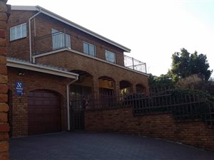 5 Bed House in Northcliff