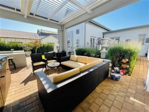 3 Bed House in Midfield Estate