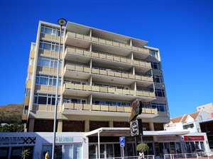 2 Bed Apartment in Green Point