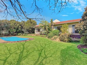 5 Bed House in Constantia Park