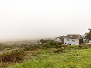 1496 m² Land available in Hartenbos Heuwels