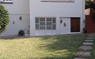 100 m² Office Space in Greyville