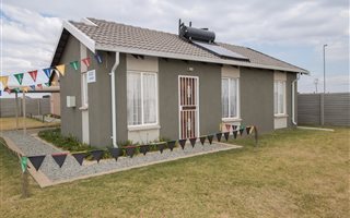 3 Bedroom House in Johannesburg Central and CBD