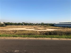 1.4 ha Land available in Shakas Head