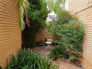 2 Bed Apartment in Lynnwood Manor