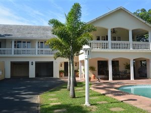 5 Bed House in Uvongo