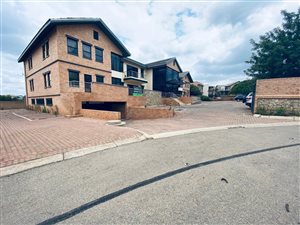247 m² Commercial space in Tijger Valley and surrounds