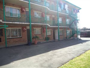 2 Bed Apartment in Elsburg