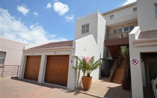 2 Bedroom Apartment in Northcliff