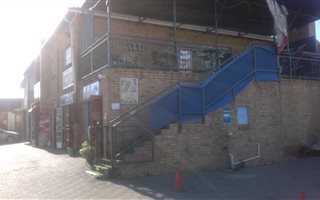 150 m² Commercial space in Tlhabane