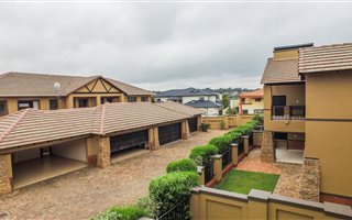 2 Bedroom Apartment in Ebotse Estate