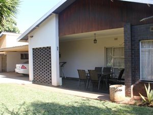 5 Bed House in Trim Park