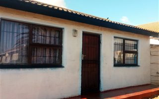 2 Bedroom House in Louwville
