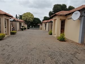 3 Bed Simplex in Hesteapark