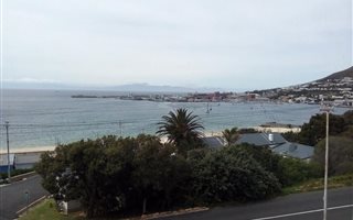 2 Bedroom Apartment in Simons Town