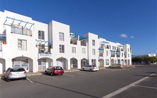 1 Bedroom Apartment in Strand South