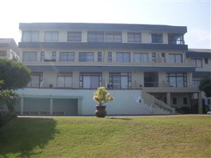 1 Bed Apartment in Uvongo