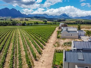 335 m² Land available in Nooitgedacht Estate