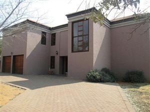 4 Bed House in Vaal de Grace Golf Estate