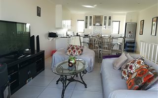 3 Bedroom Townhouse in West Beach