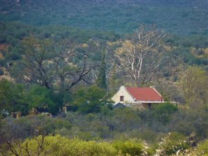 1055 ha Farm in Graaff Reinet