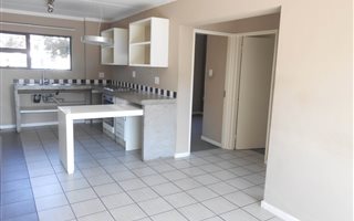 2 Bedroom Apartment in Dainfern