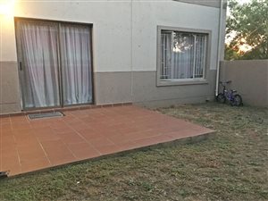 2 Bed Apartment in Thatchfield