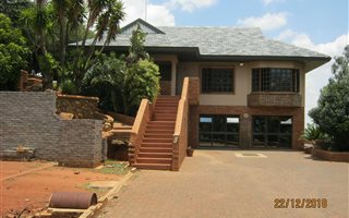 17 ha Farm in Alan Manor