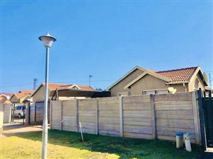 2 Bed House in Kempton Park West