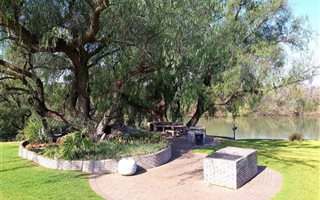 2 Bedroom Apartment in Vaal River