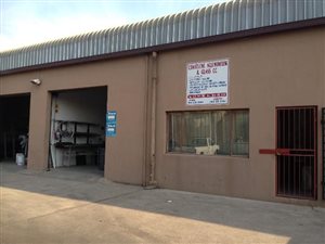 160 m² Commercial space in Shakas Rock