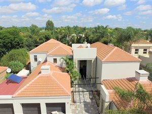 5 Bed House in Centurion Golf Estate