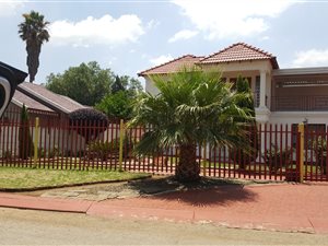 3 Bed House in Waldrift