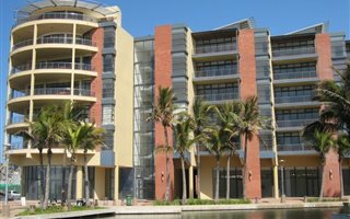 2 Bedroom Apartment in Point Waterfront