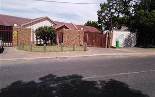 3 Bedroom House in Sunnyridge